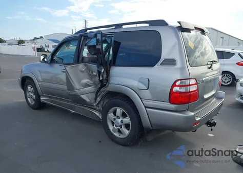 2005 Toyota Land Cruiser V8 from USA, damaged, VIN JTEHT05J652076082